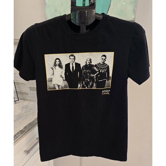 SCHITT'S CREEK (2020) Official Women's TV Show "Rose Family" T-Shirt Size Small - Picture 1 of 3